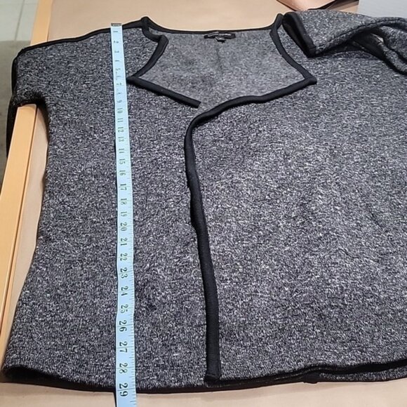 Banana Republic, Size M, Open Cardigan Jacket.  Gray with Black Trim, EUC - Picture 9 of 9
